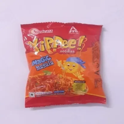 మ్యాజిక్ మసాలా గోధుమ పిండి సన్ ఫీస్ట్ యిప్పీ నూడుల్స్, ప్యాకేజింగ్ యొక్క చిత్రం