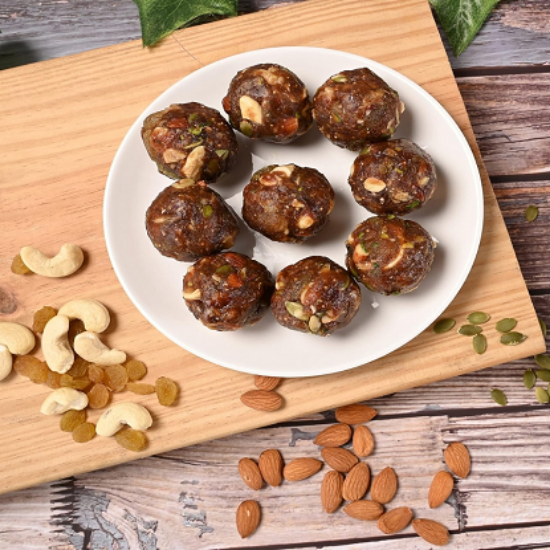 డ్రైఫ్రూట్ లడ్డు-1 కేజీ. యొక్క చిత్రం