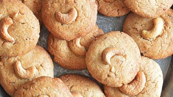 రాయల్ క్రంచ్ కాజు డిలైట్ బిస్కెట్లు – ప్రతి ముక్కలోనూ రిచ్ జీడిపప్పు రుచి (200గ్రా) యొక్క చిత్రం