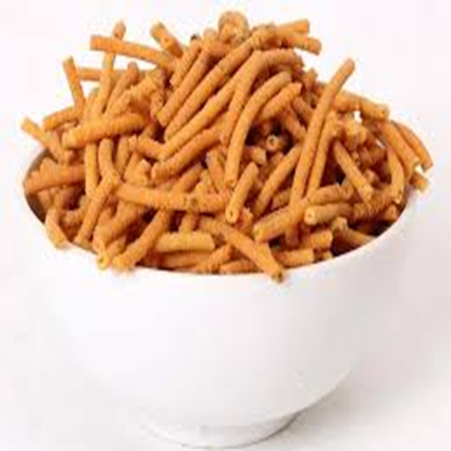 సాంప్రదాయ చేతితో తయారు చేసిన వామ్ పూసా - కరకరలాడే & క్రంచీ అజ్వైన్-ఫ్లేవర్డ్ స్నాక్ స్టిక్స్, ఇంట్లో తయారుచేసిన నిజమైన రుచి (200 గ్రా) యొక్క చిత్రం