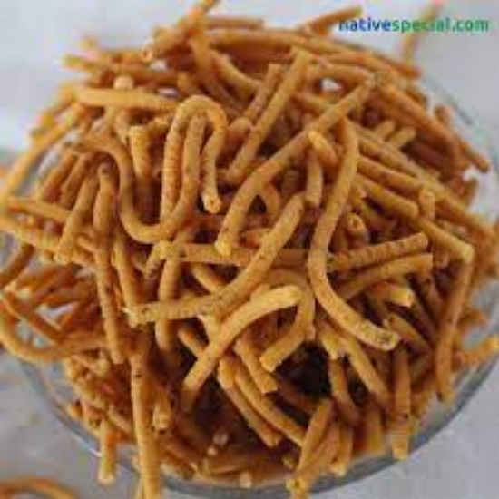 సాంప్రదాయ చేతితో తయారు చేసిన వామ్ పూసా - కరకరలాడే & క్రంచీ అజ్వైన్-ఫ్లేవర్డ్ స్నాక్ స్టిక్స్, ఇంట్లో తయారుచేసిన నిజమైన రుచి (200 గ్రా) యొక్క చిత్రం