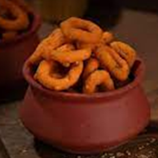 క్రిస్పీ & స్పైసీ మసాలా చెకోడి – సాంప్రదాయ దక్షిణ భారత రింగ్ మురుక్కు స్నాక్, ఇంట్లో తయారుచేసిన అసలైన రుచులు (200 గ్రాములు) యొక్క చిత్రం