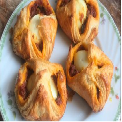 ఎగ్ పఫ్స్ యొక్క చిత్రం