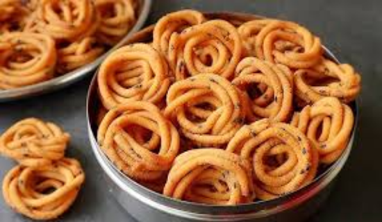 క్రిస్పీ చిట్టి చక్రాలు – సాంప్రదాయ దక్షిణ భారతీయ క్రంచీ స్నాక్, అసలైన హోమ్‌మేడ్ రుచితో (200గ్రా) యొక్క చిత్రం