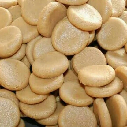 బ్రౌన్ కోవా - సాంప్రదాయ రిచ్ & క్రీమీ కారామెలైజ్డ్ మిల్క్ స్వీట్ (250 గ్రాములు) స్వచ్ఛమైన పాలు & సహజ పదార్థాలతో తయారు చేయబడింది. యొక్క చిత్రం