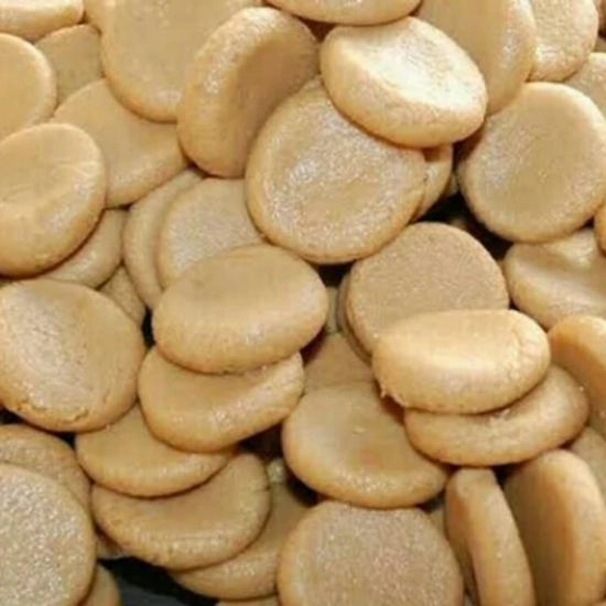 బ్రౌన్ కోవా - సాంప్రదాయ రిచ్ & క్రీమీ కారామెలైజ్డ్ మిల్క్ స్వీట్ (250 గ్రాములు) స్వచ్ఛమైన పాలు & సహజ పదార్థాలతో తయారు చేయబడింది. యొక్క చిత్రం