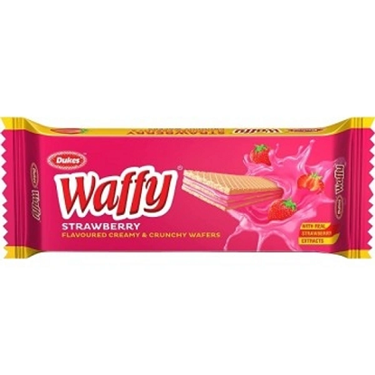 బ్రిటానియా ట్రీట్ క్రీమ్ స్ట్రాబెర్రీ పొరలు 55 గ్రా యొక్క చిత్రం